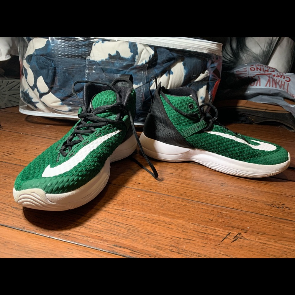 Nike ZM Rize Basketball Shoes - Picture 2 of 4